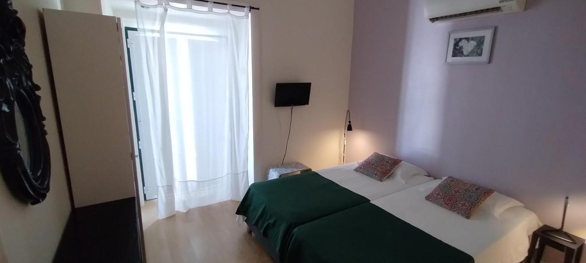 4⋆ EVORA INN ≡ Evora, Portugal ≡ Lowest Booking Rates For Evora Inn in Evora